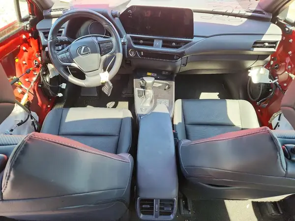 JTHP9JBH2P2063448 2023 LEXUS UX - Image 8