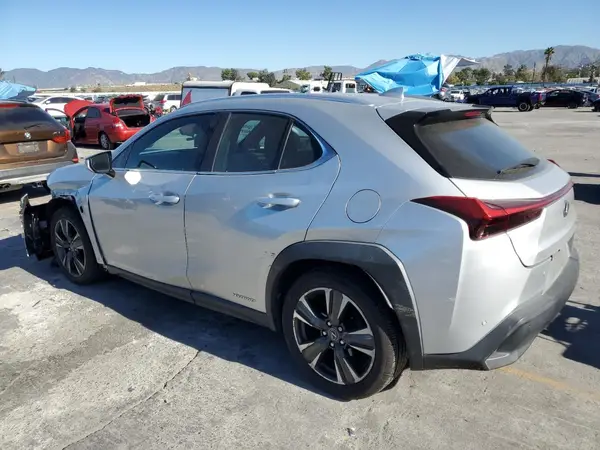 JTHP9JBH3L2024023 2020 LEXUS UX - Image 2