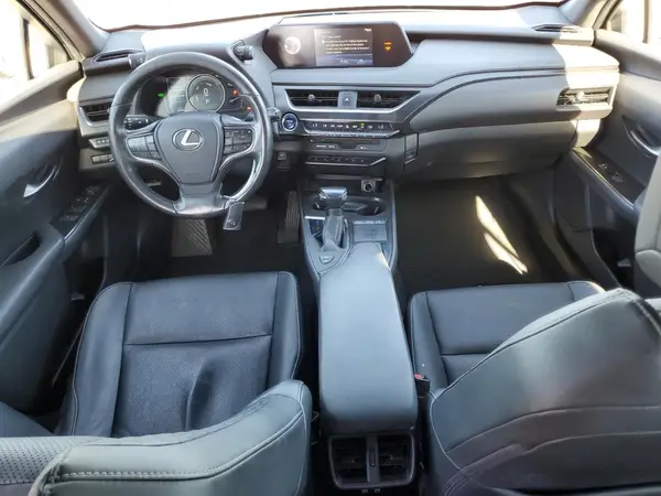 JTHP9JBH3L2024023 2020 LEXUS UX - Image 8