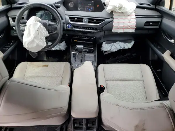 JTHP9JBH3L2027018 2020 LEXUS UX - Image 8