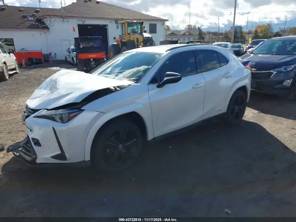 JTHP9JBH3M2048727 2021 LEXUS UX - Image 2