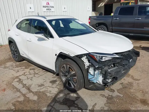 JTHP9JBH3M2048758 2021 LEXUS UX - Image 1