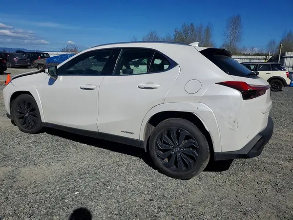 JTHP9JBH3N2062435 2022 LEXUS UX - Image 2