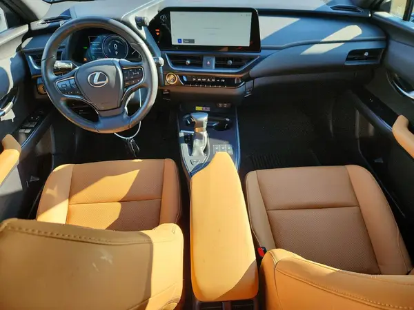 JTHP9JBH3P2067850 2023 LEXUS UX - Image 8