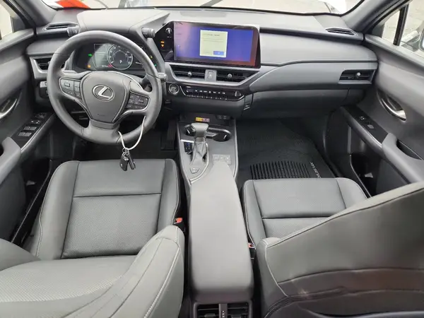 JTHP9JBH3R2079337 2024 LEXUS UX - Image 8