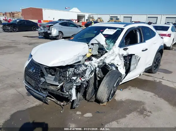 JTHP9JBH4L2024838 2020 LEXUS UX - Image 2