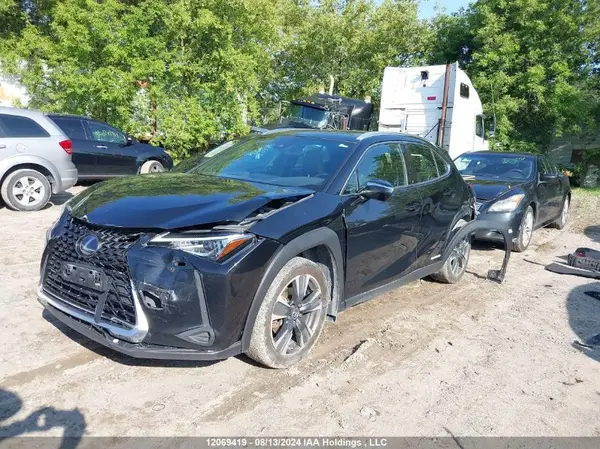 JTHP9JBH4L2034463 2020 LEXUS UX - Image 2