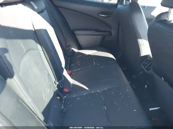 JTHP9JBH4M2041379 2021 LEXUS UX - Image 8