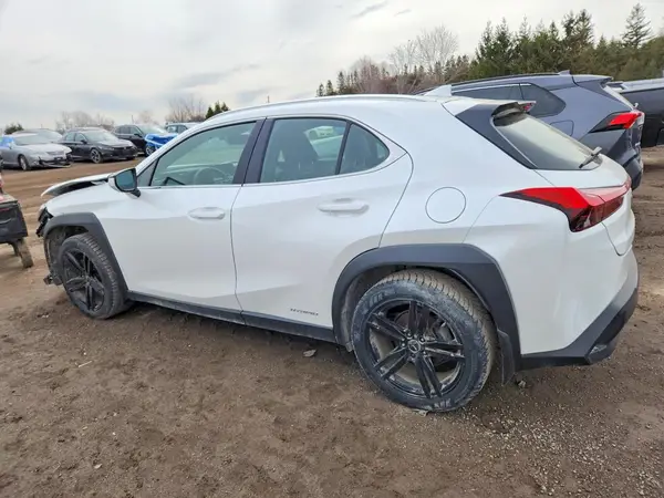 JTHP9JBH4M2043813 2021 LEXUS UX - Image 2