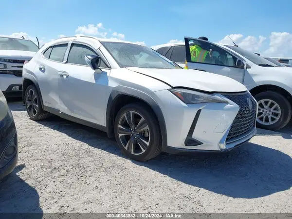 JTHP9JBH4M2044900 2021 LEXUS UX - Image 1