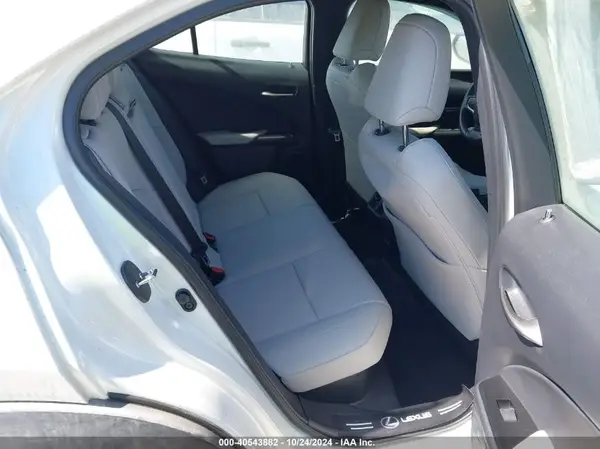JTHP9JBH4M2044900 2021 LEXUS UX - Image 8