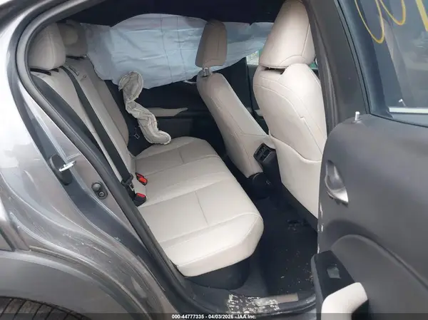 JTHP9JBH4M2045562 2021 LEXUS UX - Image 8