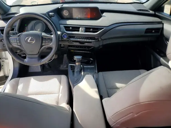 JTHP9JBH5L2033161 2020 LEXUS UX - Image 8