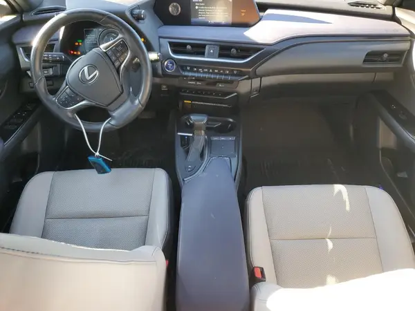 JTHP9JBH5M2049233 2021 LEXUS UX - Image 8