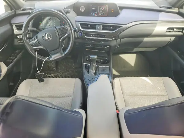 JTHP9JBH6L2020757 2020 LEXUS UX - Image 8
