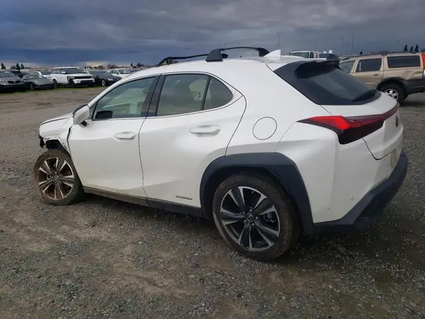 JTHP9JBH6L2025098 2020 LEXUS UX - Image 2