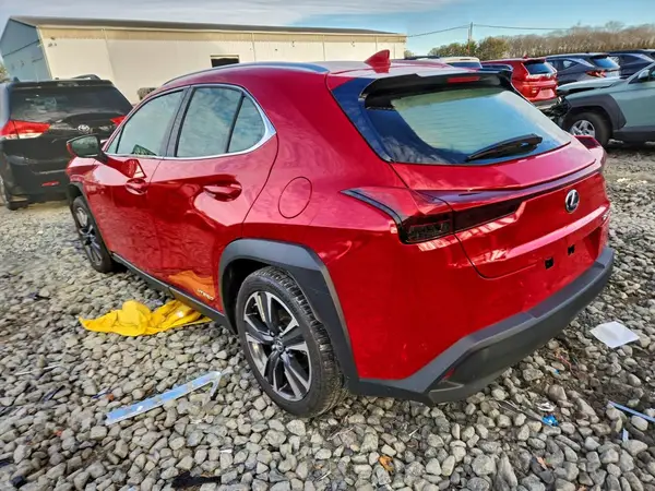 JTHP9JBH6L2028132 2020 LEXUS UX - Image 2