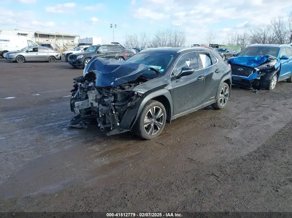 JTHP9JBH6L2034822 2020 LEXUS UX - Image 2