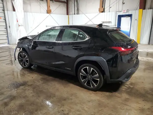 JTHP9JBH6M2040590 2021 LEXUS UX - Image 2