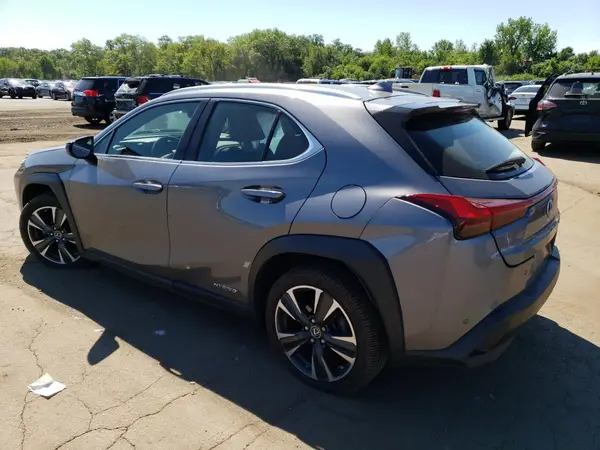 JTHP9JBH6M2042260 2021 LEXUS UX - Image 2