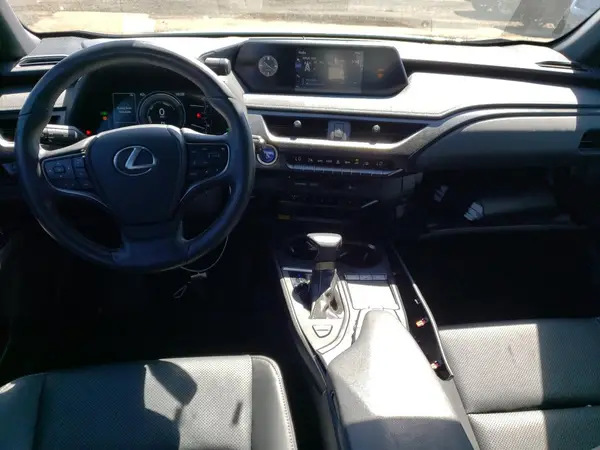 JTHP9JBH6M2042260 2021 LEXUS UX - Image 8