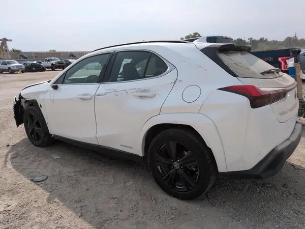 JTHP9JBH6M2048351 2021 LEXUS UX - Image 2
