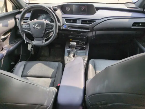 JTHP9JBH6M2048351 2021 LEXUS UX - Image 8