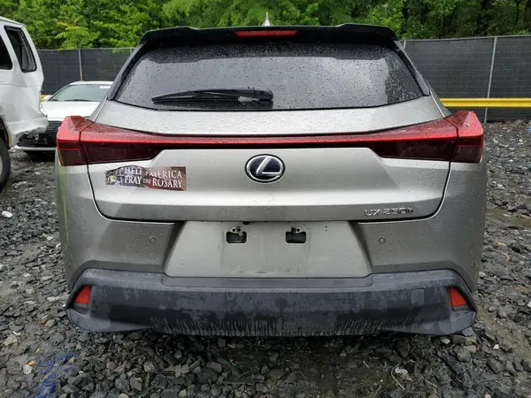2021 LEXUS UX auction photo 6