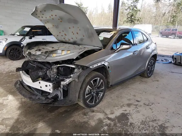 JTHP9JBH6N2060369 2022 LEXUS UX - Image 2