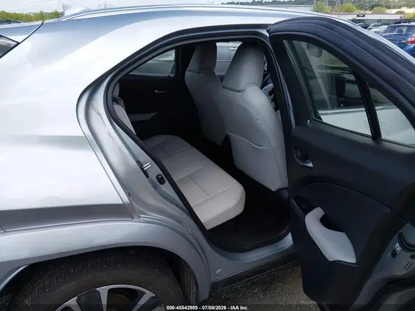 JTHP9JBH6P2067289 2023 LEXUS UX - Image 8