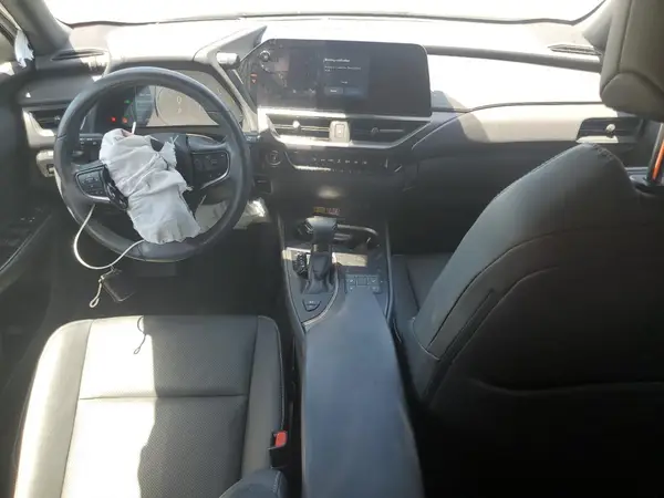 JTHP9JBH6R2074651 2024 LEXUS UX - Image 8