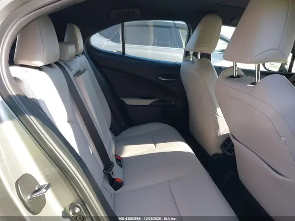 JTHP9JBH7L2026860 2020 LEXUS UX - Image 8