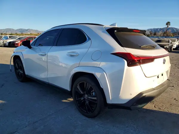 JTHP9JBH7M2048035 2021 LEXUS UX - Image 2