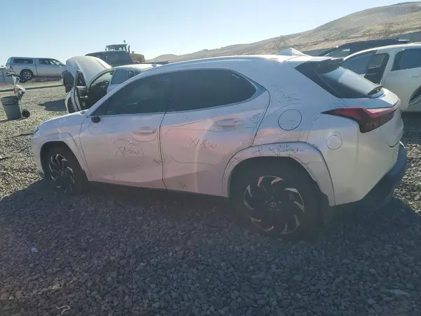 JTHP9JBH7P2066636 2023 LEXUS UX - Image 2