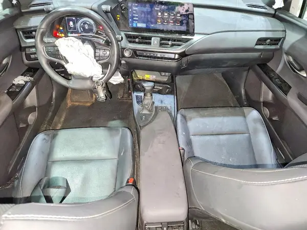 JTHP9JBH7P2067785 2023 LEXUS UX - Image 8