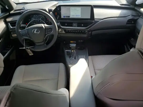 JTHP9JBH7R2073640 2024 LEXUS UX - Image 8