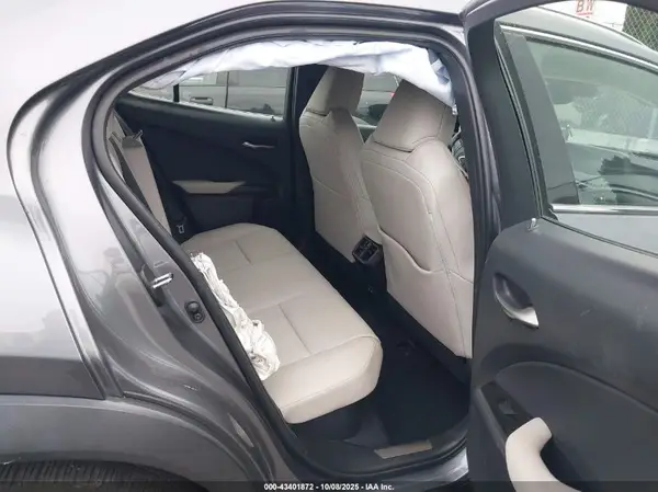 JTHP9JBH8L2021733 2020 LEXUS UX - Image 8