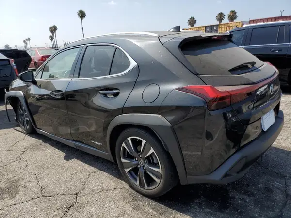 JTHP9JBH8L2023613 2020 LEXUS UX - Image 2
