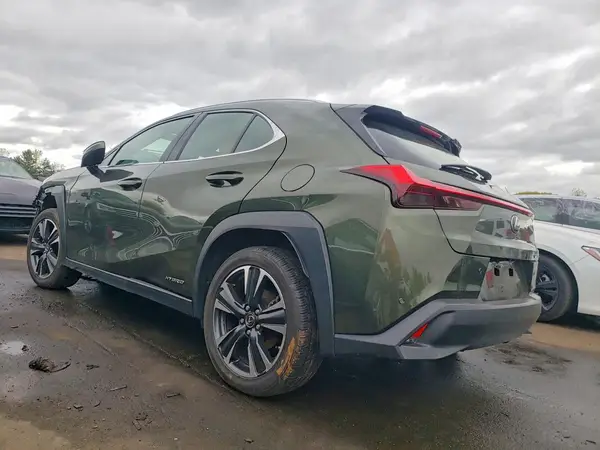 JTHP9JBH8M2041384 2021 LEXUS UX - Image 2
