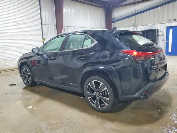 JTHP9JBH8N2055352 2022 LEXUS UX - Image 2