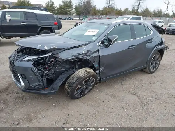 JTHP9JBH8R2079284 2024 LEXUS UX - Image 2