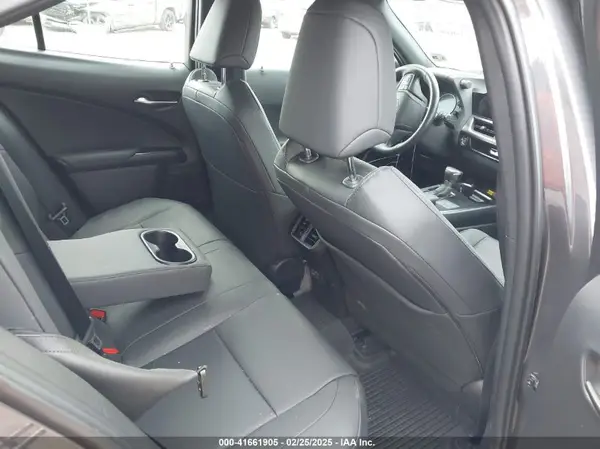 JTHP9JBH8R2079284 2024 LEXUS UX - Image 8