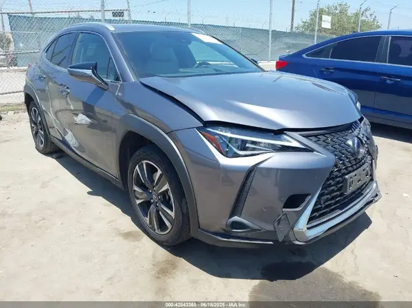 JTHP9JBH9L2020588 2020 LEXUS UX - Image 1