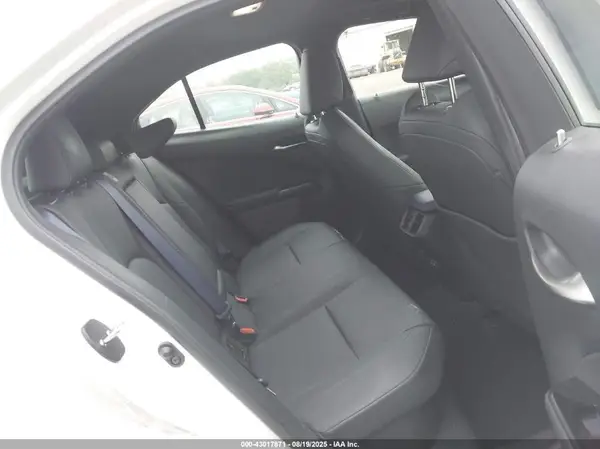 JTHP9JBH9M2048392 2021 LEXUS UX - Image 8