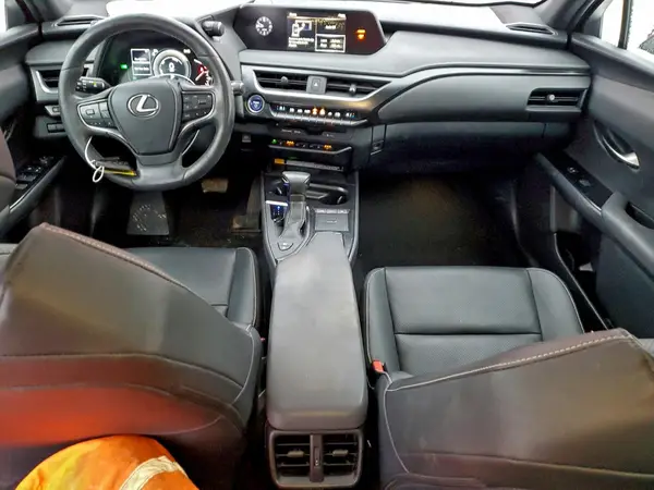 JTHP9JBH9M2049901 2021 LEXUS UX - Image 8