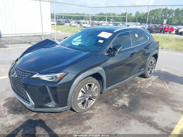 JTHP9JBH9M2053897 2021 LEXUS UX - Image 2