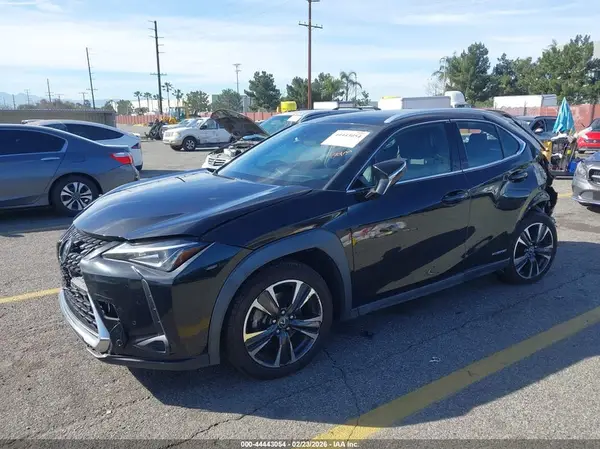 JTHP9JBHXL2021507 2020 LEXUS UX - Image 2