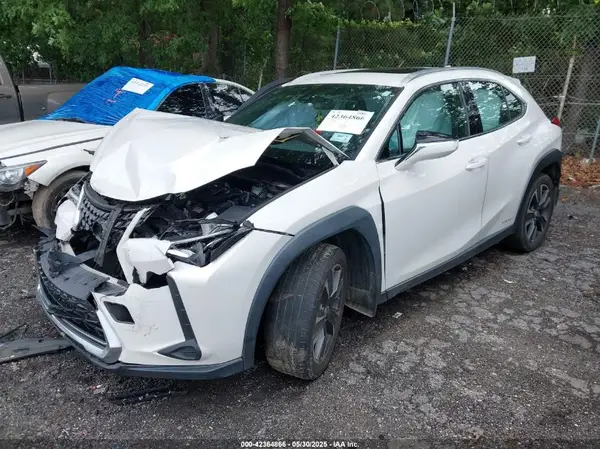 JTHP9JBHXL2026917 2020 LEXUS UX - Image 2