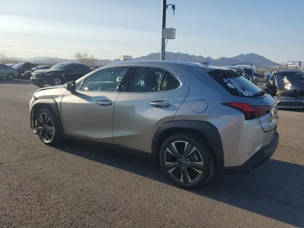JTHP9JBHXL2031521 2020 LEXUS UX - Image 2