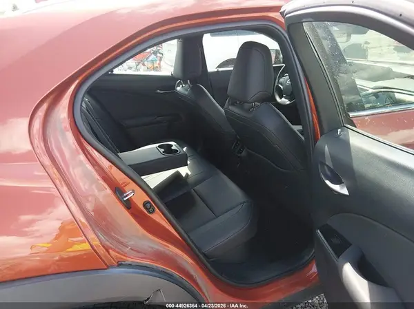 JTHP9JBHXL2032782 2020 LEXUS UX - Image 8